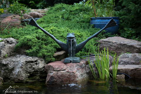 Aquascape Crazy Legs Frog Spitter