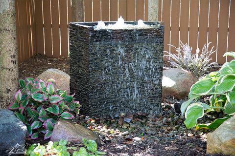 Aquascape Stacked Slate Spillway Wall 32in Landscape Fountain Kit